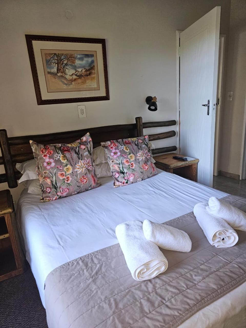 Riverside Lodge & Conference Center 알리왈 노스 외부 사진